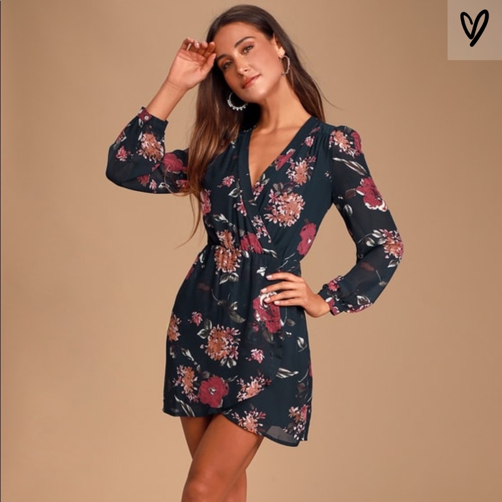 Lulu’s Pretty Pretender Floral Print Dress Small